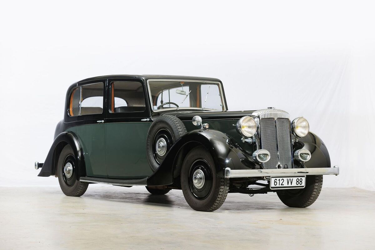 Rétromobile 2022 by Artcurial Motorcars