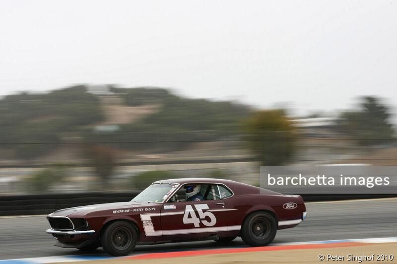 45 Ford Boss 302 Mustang
