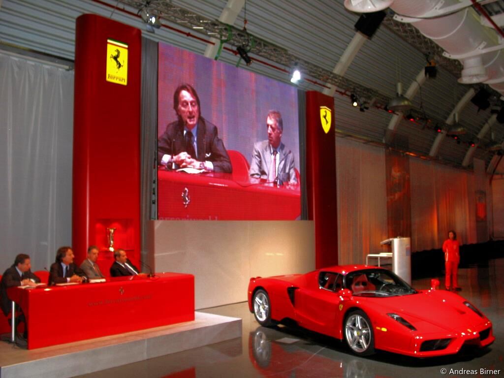 Gullwing doors of the Enzo Ferrari opened width, Luca di Montezemolo, Piero Ferrari and Jean Todt