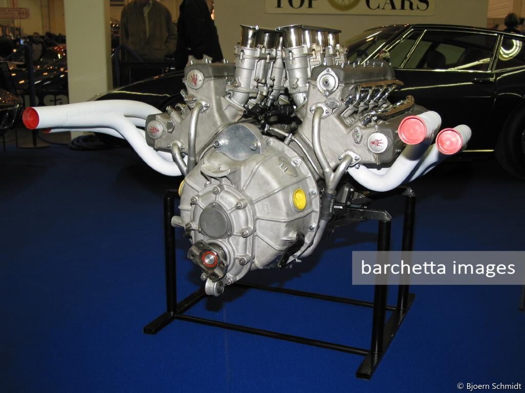 Maserati 450 S engine
