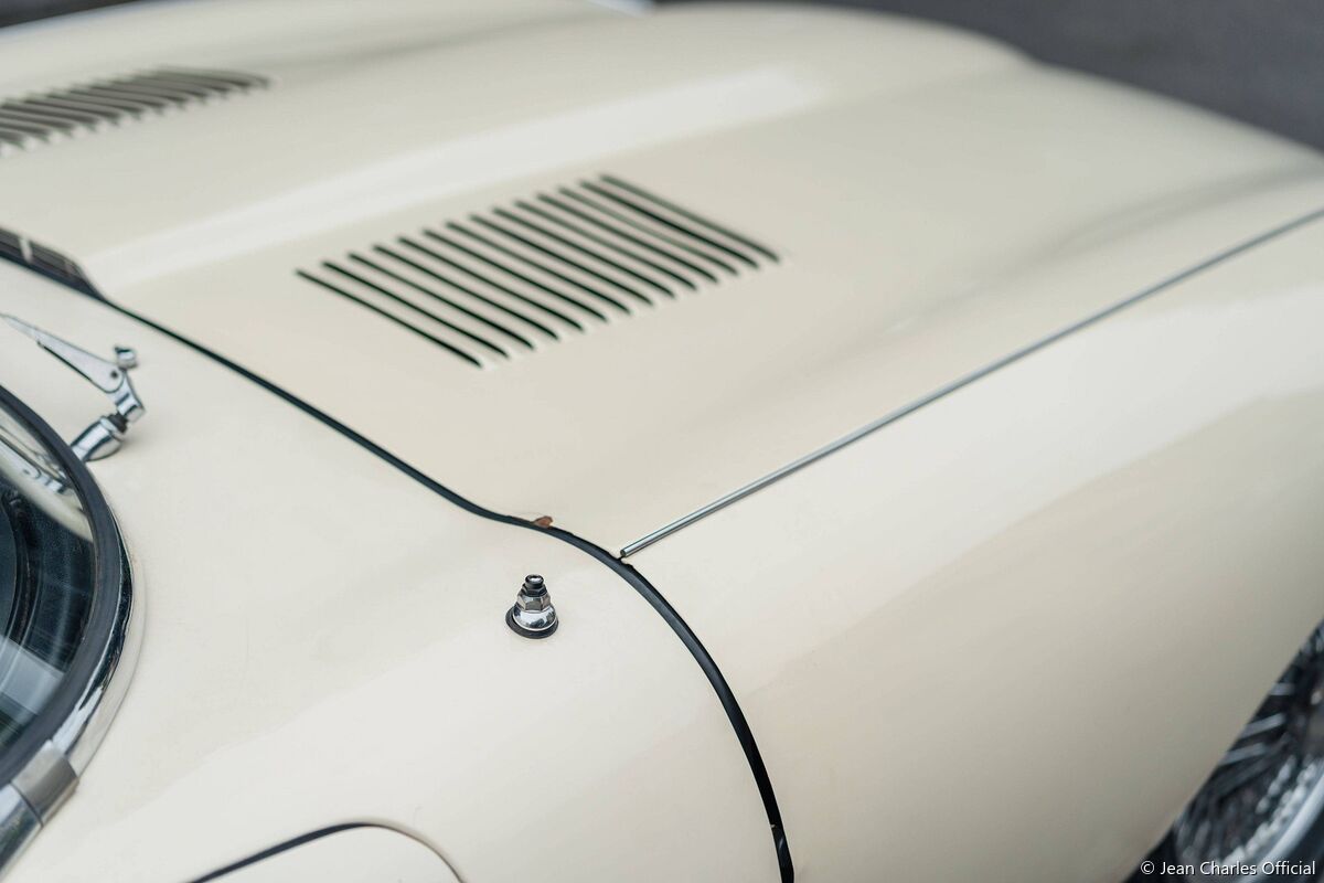 Artcurial - Le Mans Classic Legend  - Circuit des 24 Heures, Le Mans