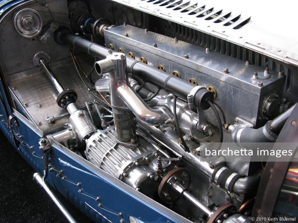 Lot 9 - 1928 Bugatti Type 35C Grand Prix s/n "4935" Est. 1,000,000 - 1,400,000 Sold 900,000