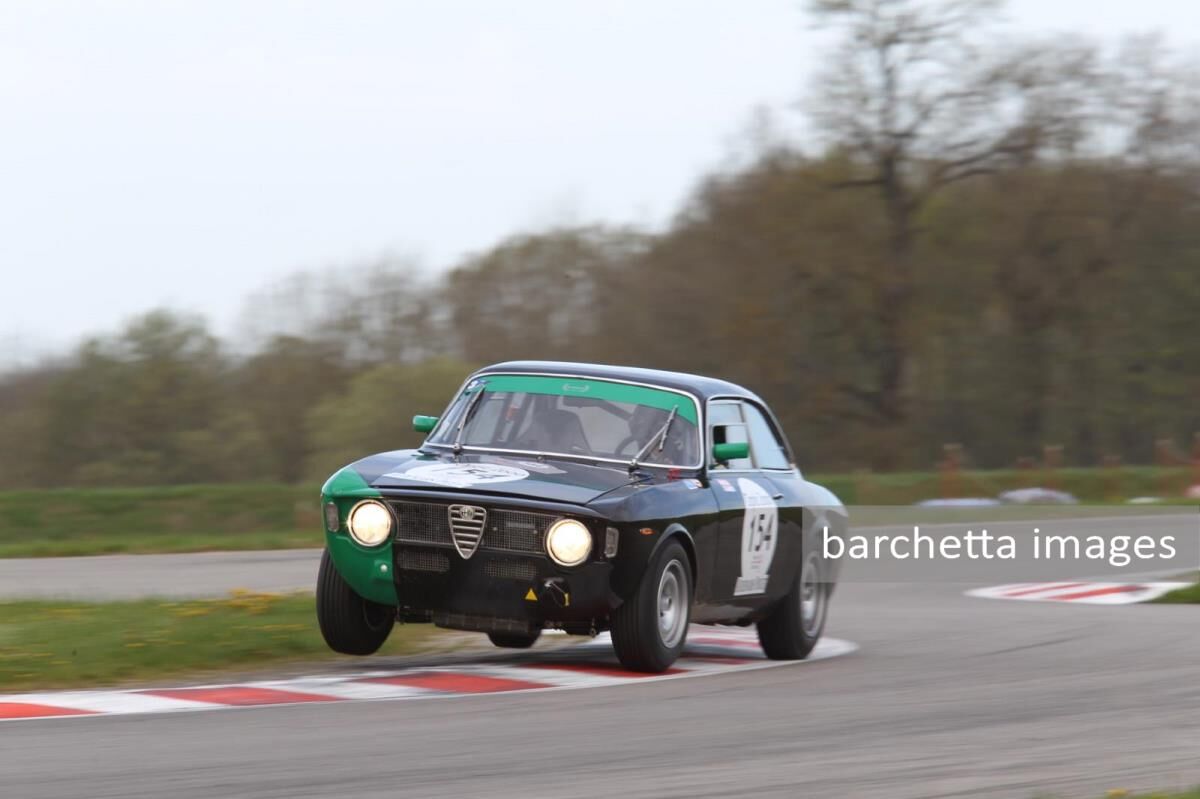 154 Hermann von WILDENBURG / Bernd HAHNE - ALFA ROMEO 1600 GTA 1965 s/n AR.613.117