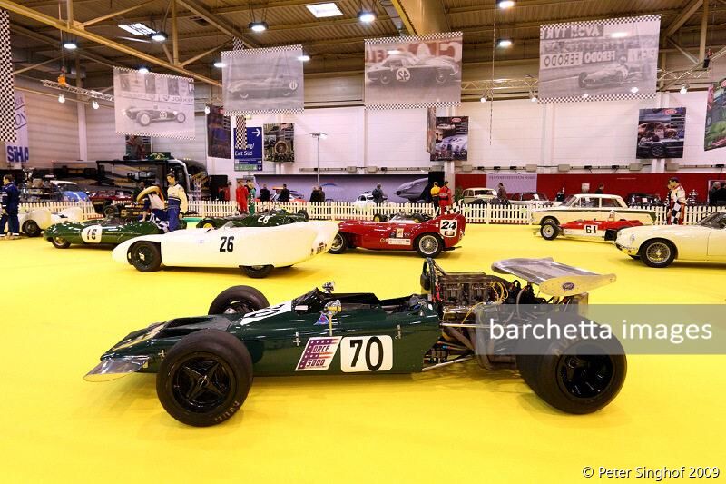 Lotus 70