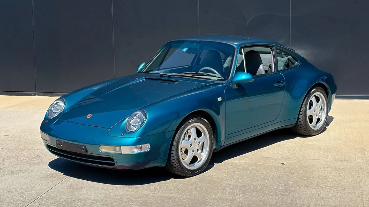 Broad Arrow - The Porsche Air|Water Auction