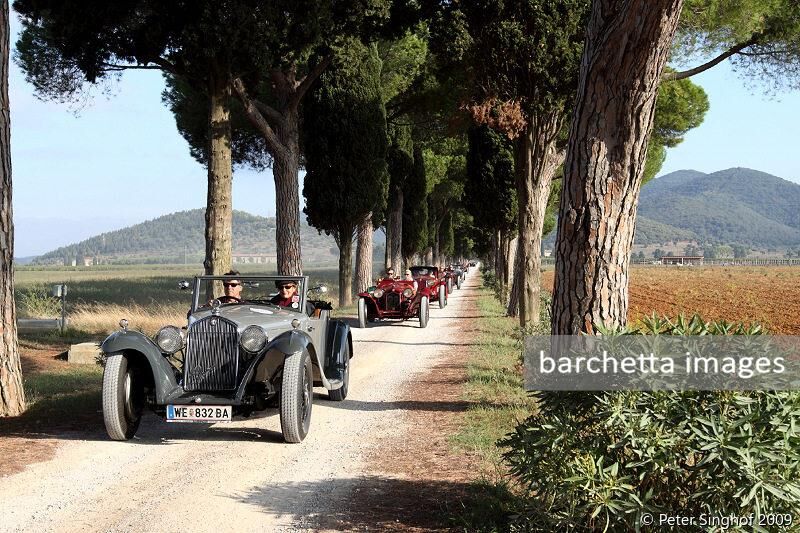05 Alfa Romeo 8C 2300 DHC by Carlton Carriage Co. s/n 2311240