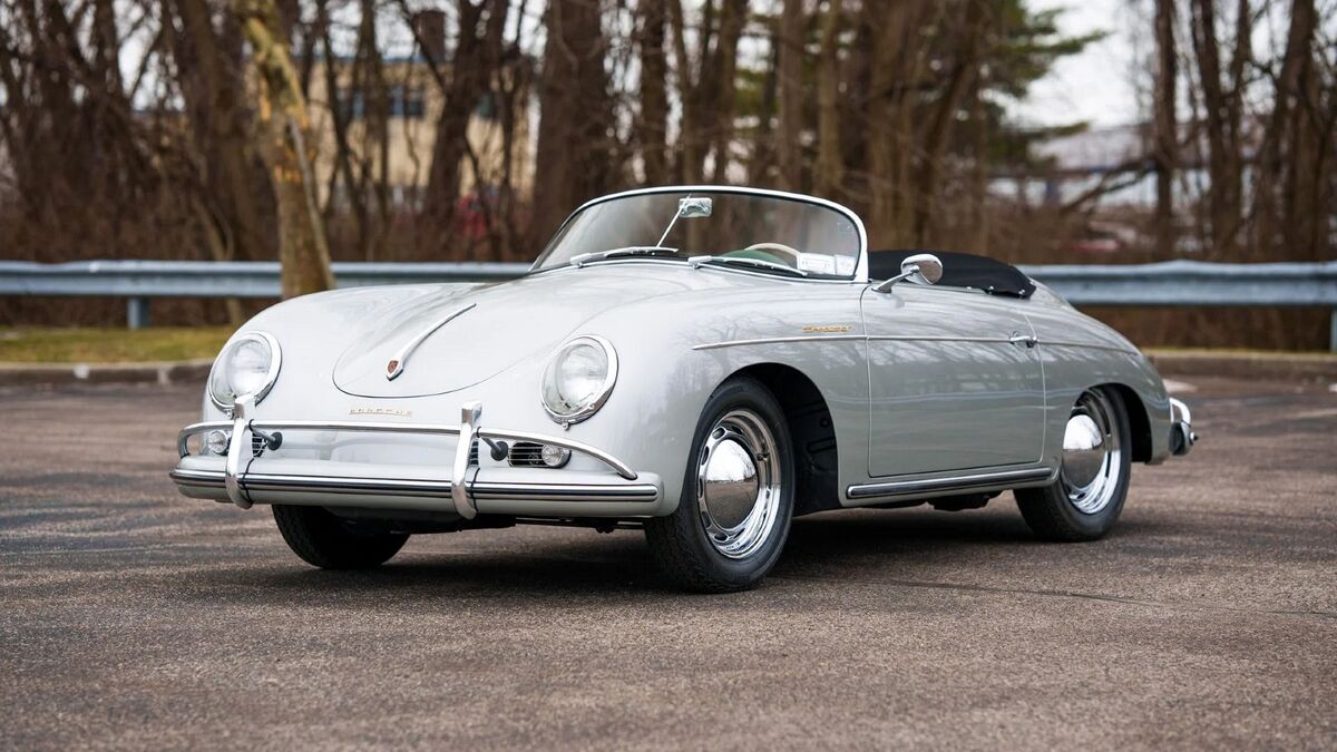 Broad Arrow - The Porsche Air|Water Auction