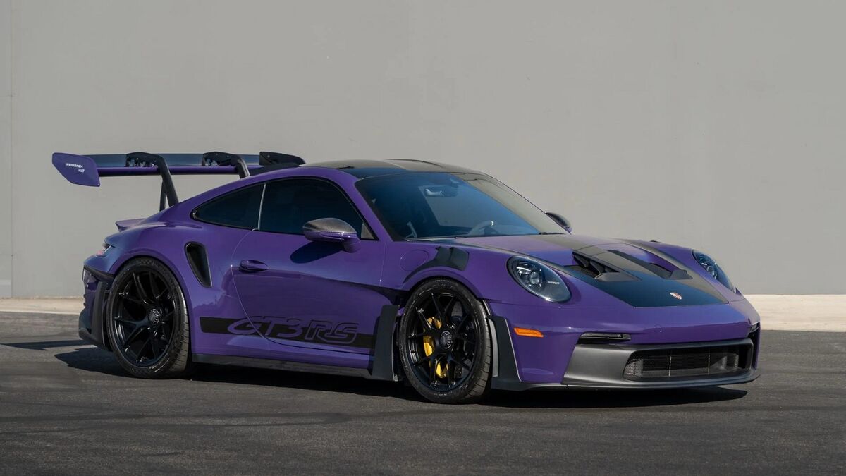Broad Arrow - The Porsche Air|Water Auction