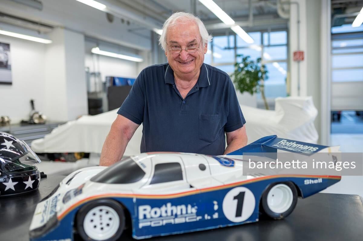 Norbert Singer at the small exhibit of the 962 C.