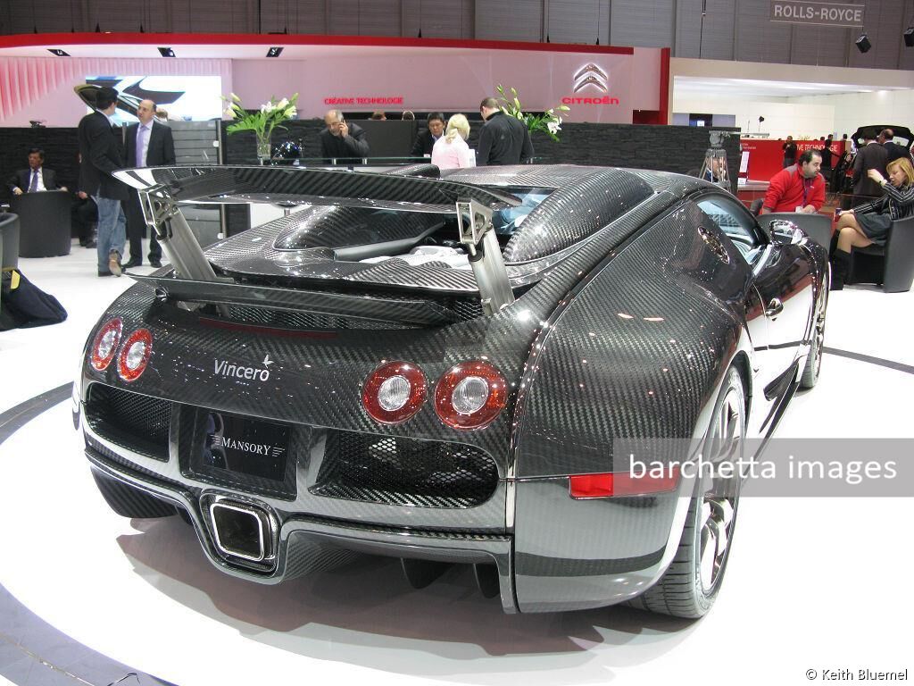 Bugatti 16.4 Veyron Bleu by Mansory