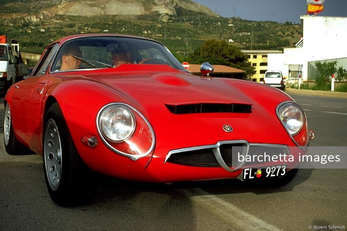 Alfa Romeo TZ1 s/n 750090 (Georges Huber, CH)