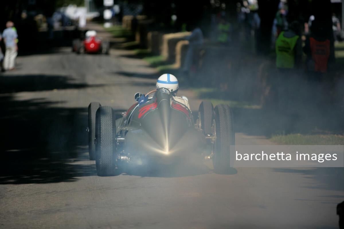 John Surtees, Mercedes-Benz W 165 "Tripolis"