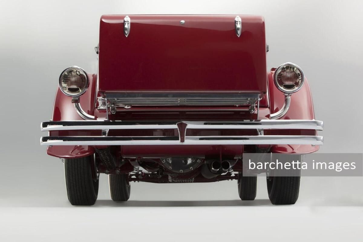 Lot 381 - 1929 Duesenberg Model J Cabriolet Murphy s/n 2239 Est. €850,000 - 1,1mio