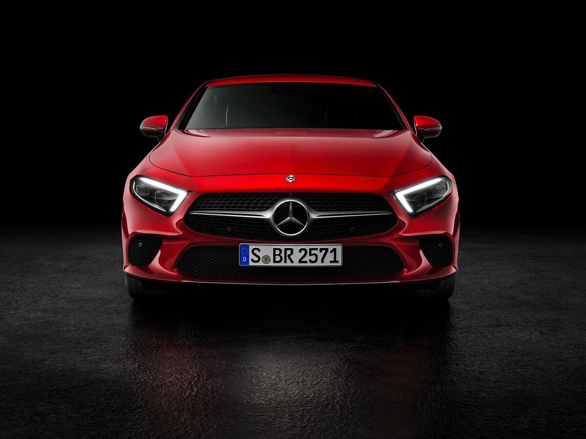 Mercedes-Benz CLS, 2017, Studio, designo hyacinth red metallic,  nappa leather macchiato beige / magma grey 