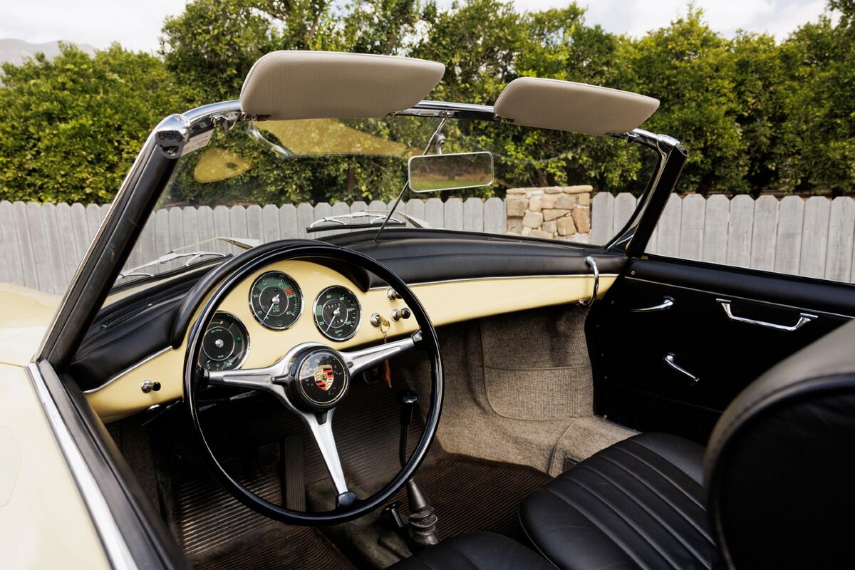 Gooding Christie’s Pebble Beach Auctions