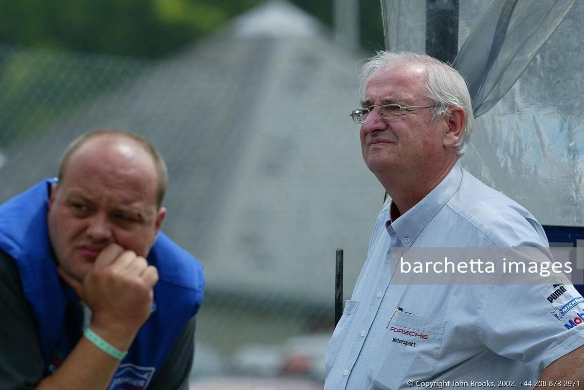 Norbert Singer on hand to advise Manfred Freisinger