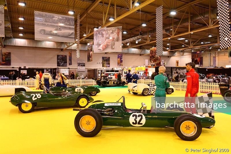 Lotus 32 B