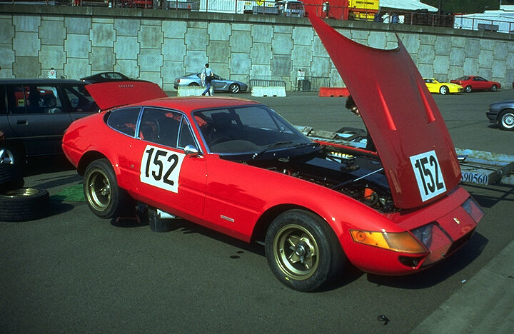 Ferrari 365 GTB/4 Daytona Conversion