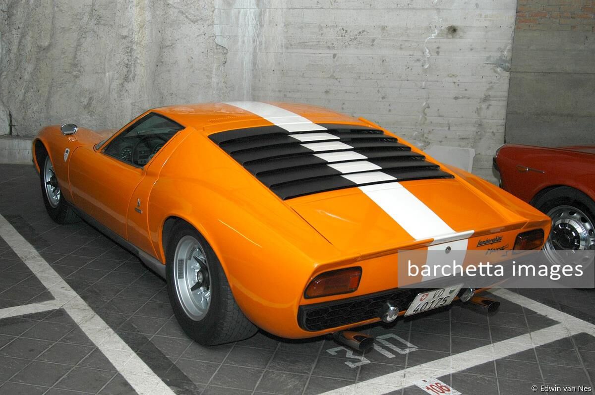 Lamborghini Miura S P400