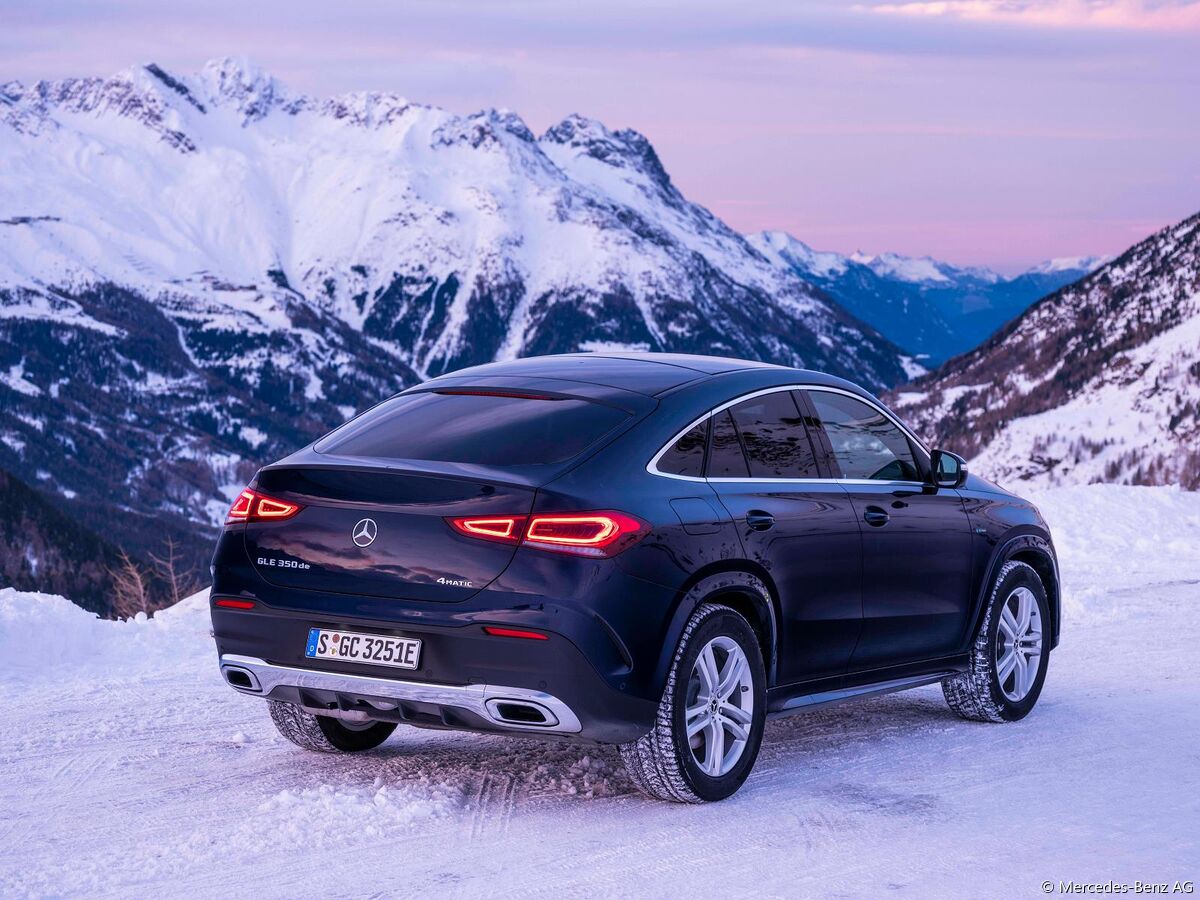 Mercedes-Benz GLE 350 de 4MATIC Coupe cavansite blue metallic, Nappa leather – magma gray / black