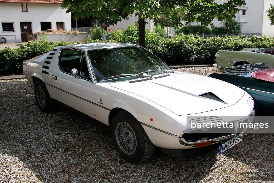 Alfa Romeo Montreal