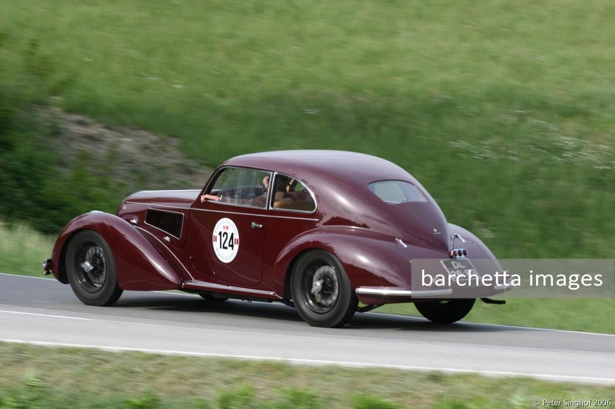 124 Alfa Romeo 6C 2300 B MM (1938) s/n 813915  "DL 26 83" Iliohan/Parker USA