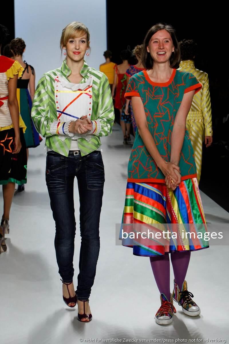 Impressions at the Mercedes-Benz Fashion Week in Berlin: Show Smeilinener (07-18-08)