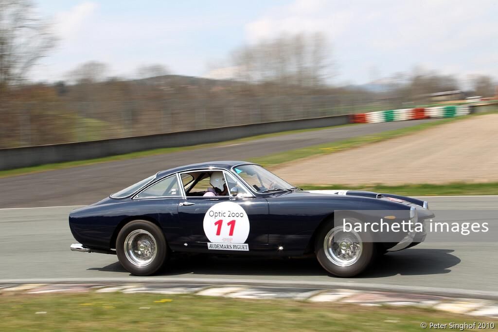 011 FERRARI 250 GT Lusso 1963 GATEHOUSE / MC CANN