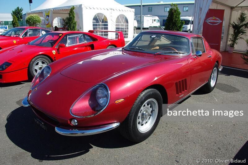 "Sport & Collection -  500 Ferraris Against Cancer" 