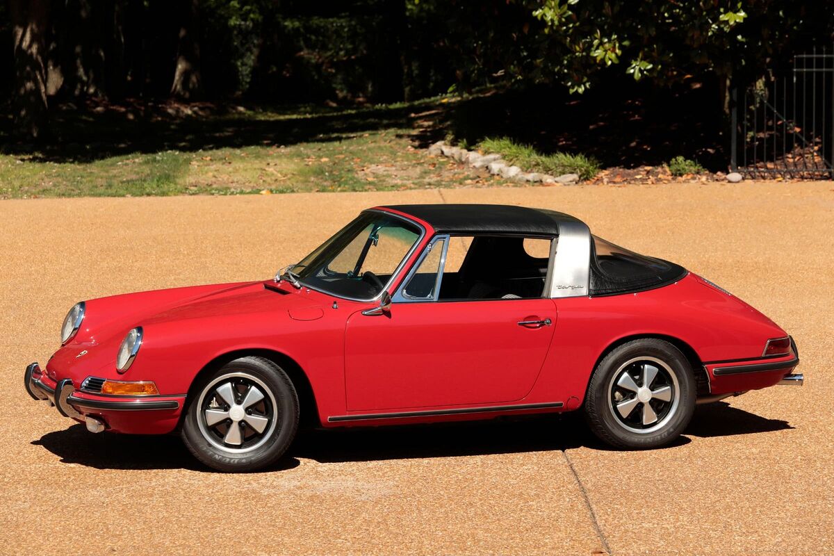 Bonhams The Greenwich Auction 2026