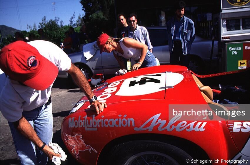 98/may/15 - Mille Miglia - Emanuele Pirro / Marlene Pirro #341