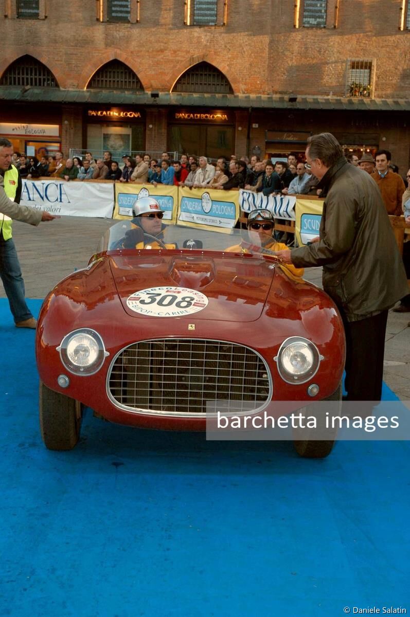 Ferrari 250 MM Vignale Spyder s/n 0296MM - Belgiojoso / Baboin (I) 