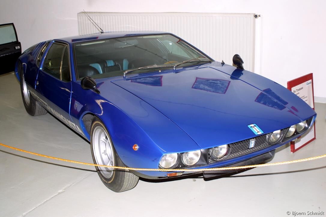 De Tomaso Mangusta