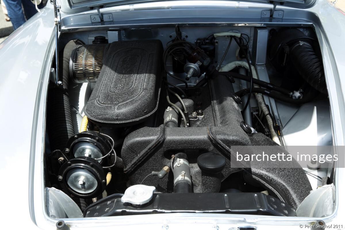 Carmel-by-the-Sea Concours on the Avenue 2011