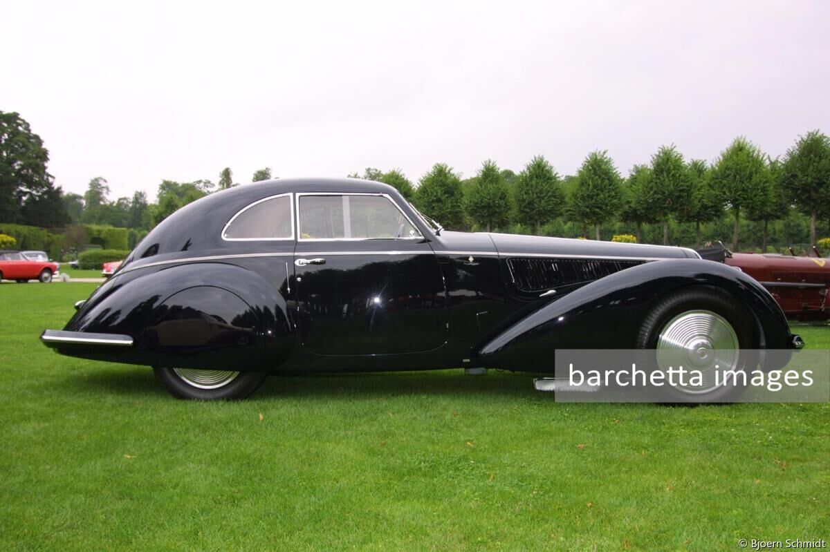 1937 Alfa Romeo 8C-2900 B with coachwork by Carrozzeria Touring of Milan