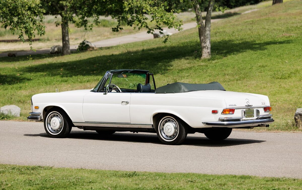 Gooding Christie’s Pebble Beach Auctions