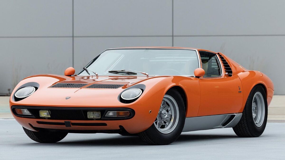 Broad Arrow Amelia Island Auction
