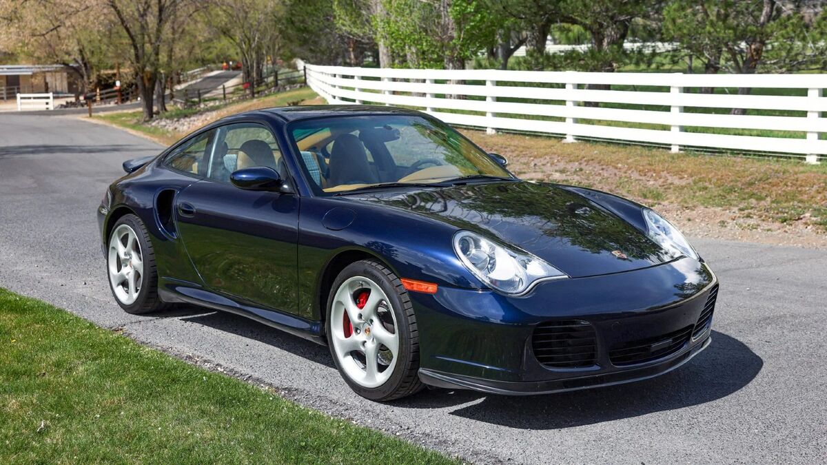 Broad Arrow - The Porsche Air|Water Auction