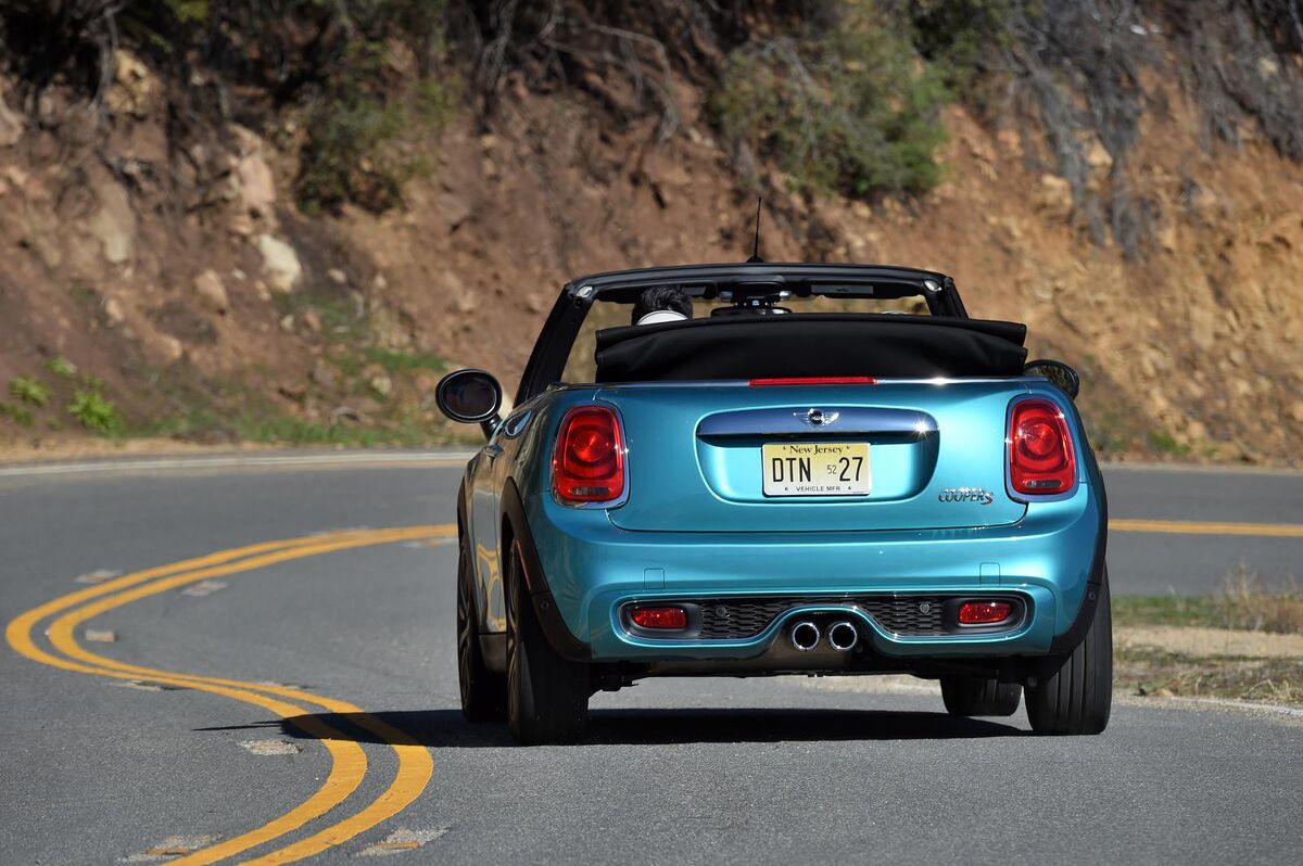MINI Cooper S Convertible, Caribbean Aqua metallic