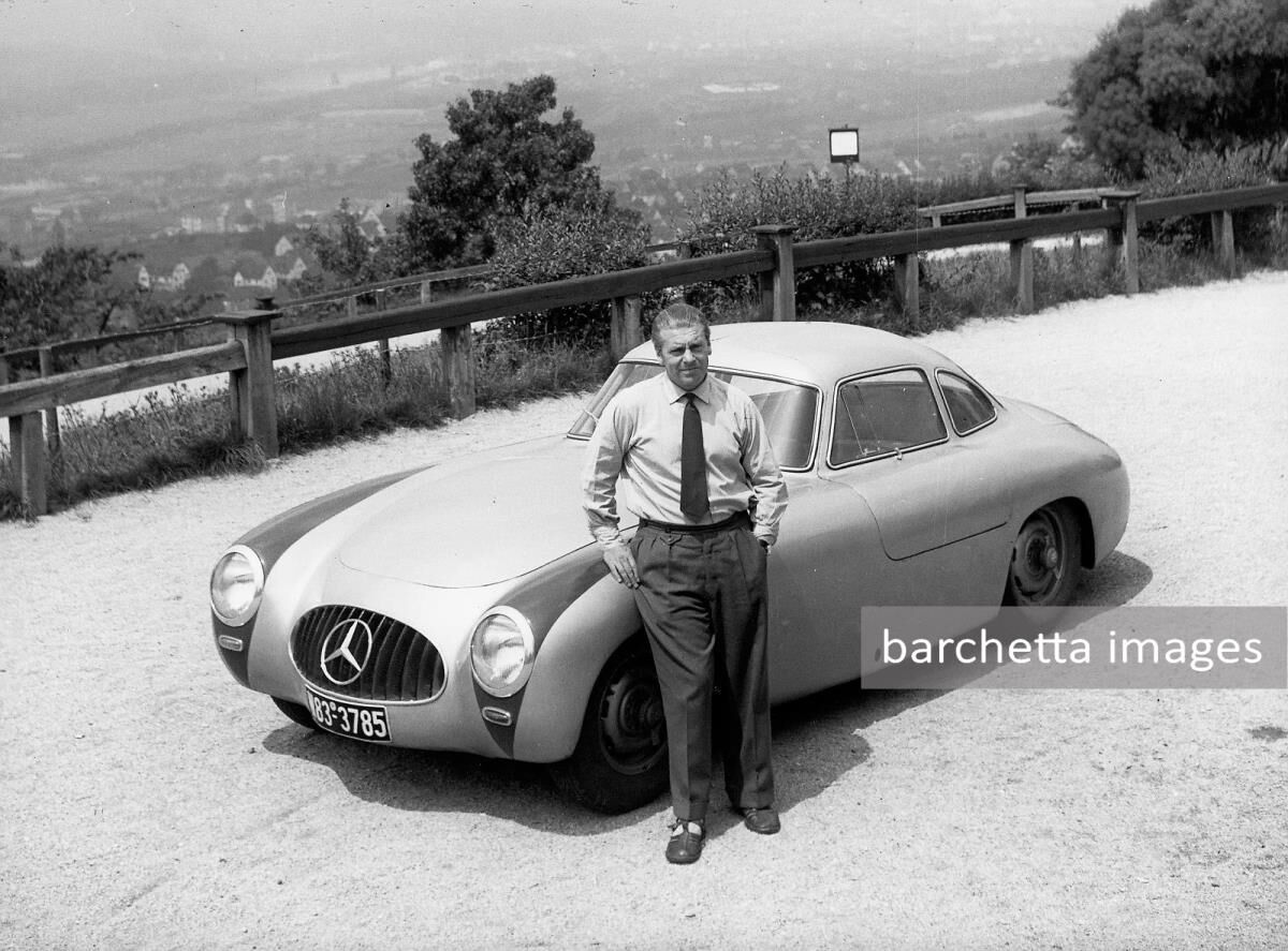 Mercedes-Benz 300 SL racing cars (W 194 series, 1952) 194.010.0000?/52 "W83 - 3785", Rudolf Uhlenhaut, on the Rotenberg in Stuttgart, 1953