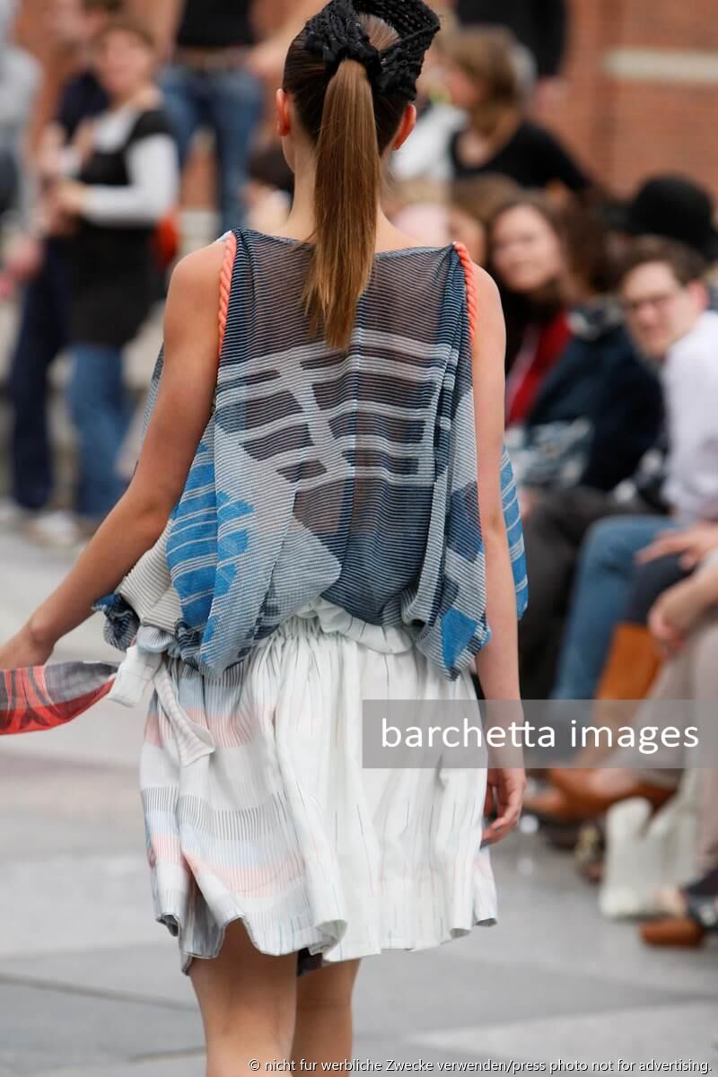 Impressions at the Mercedes-Benz Fashion Week in Berlin: Show C.neeon (07-18-08)