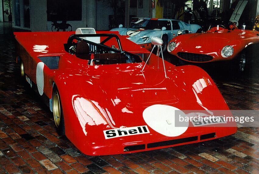 96/dec - offered by SMC, La Jolla, CA, USA for $1,95mio