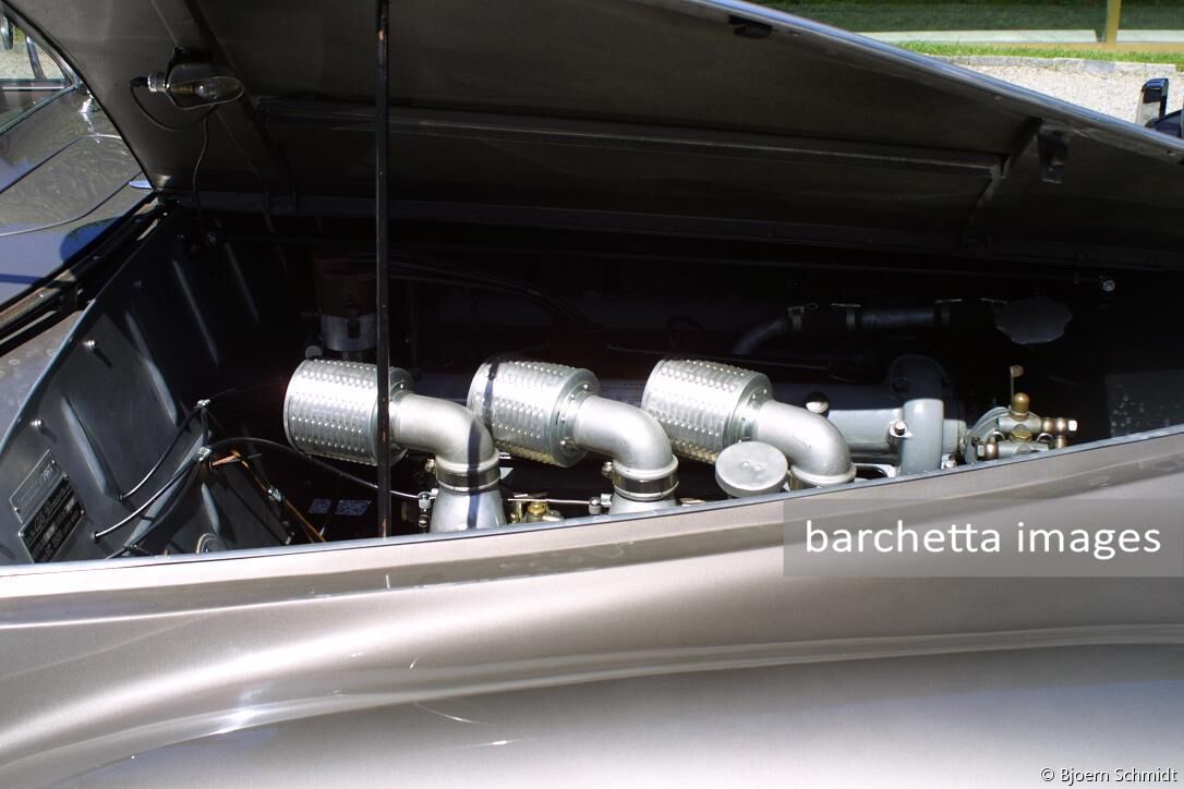 Alfa Romeo 6C-2500 SS Touring Cabriolet s/n 915.527