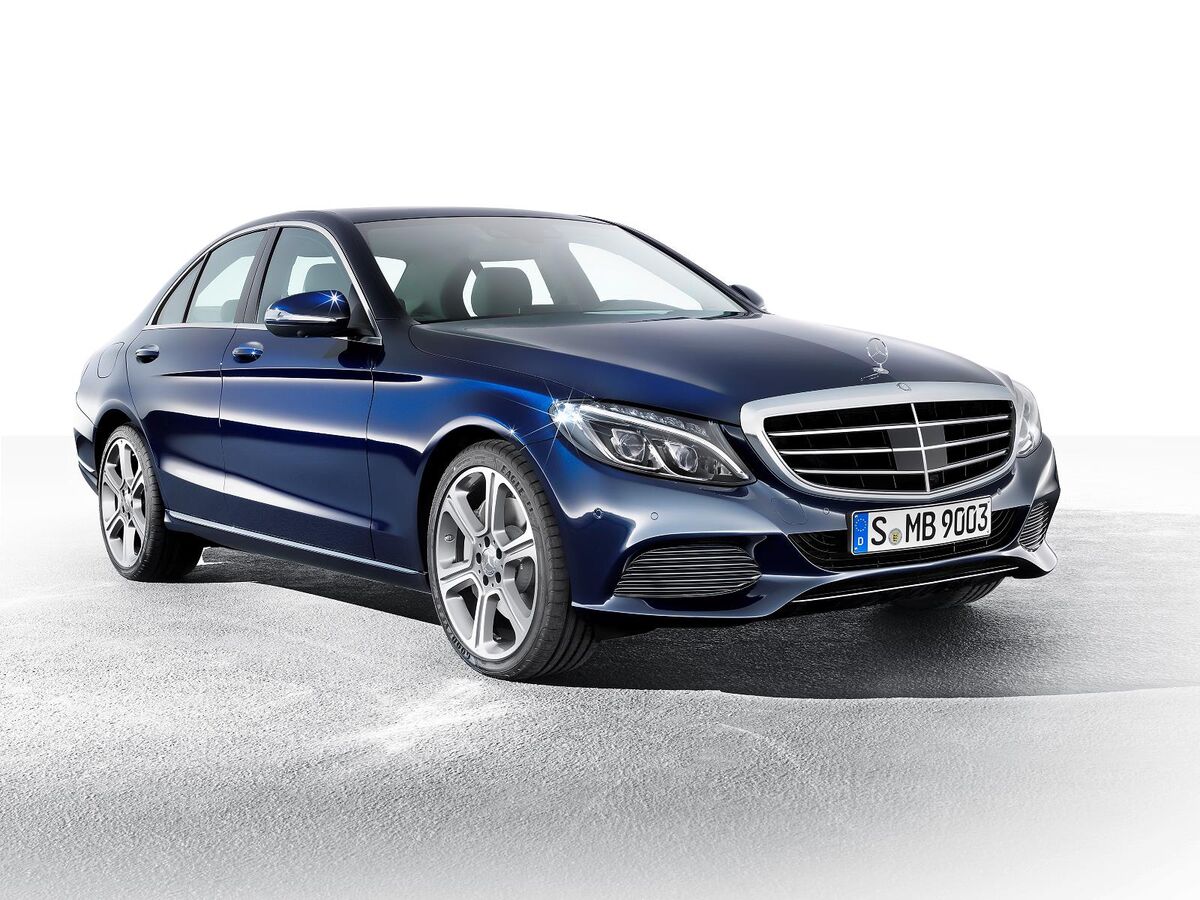Mercedes-Benz C 300 BlueTEC HYBRID, Exclusive Line, Cavansitblau metallic, Leder ARTICO ... Kristallgrau/Tiefseeblau, Zierelemente Holz Linde linestructure, (W205),
2013
