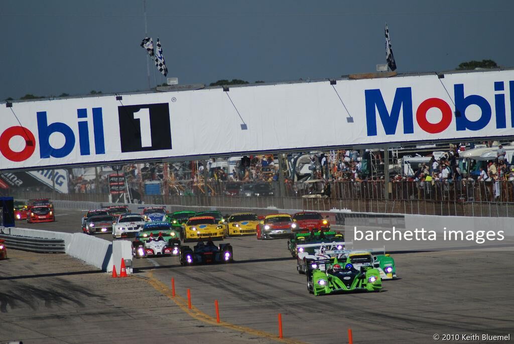 The 12 Hours of Sebring gets underway;12h Sebring 2010