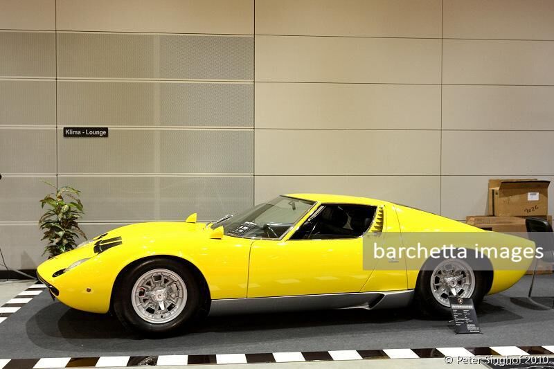 Lamborghini Miura