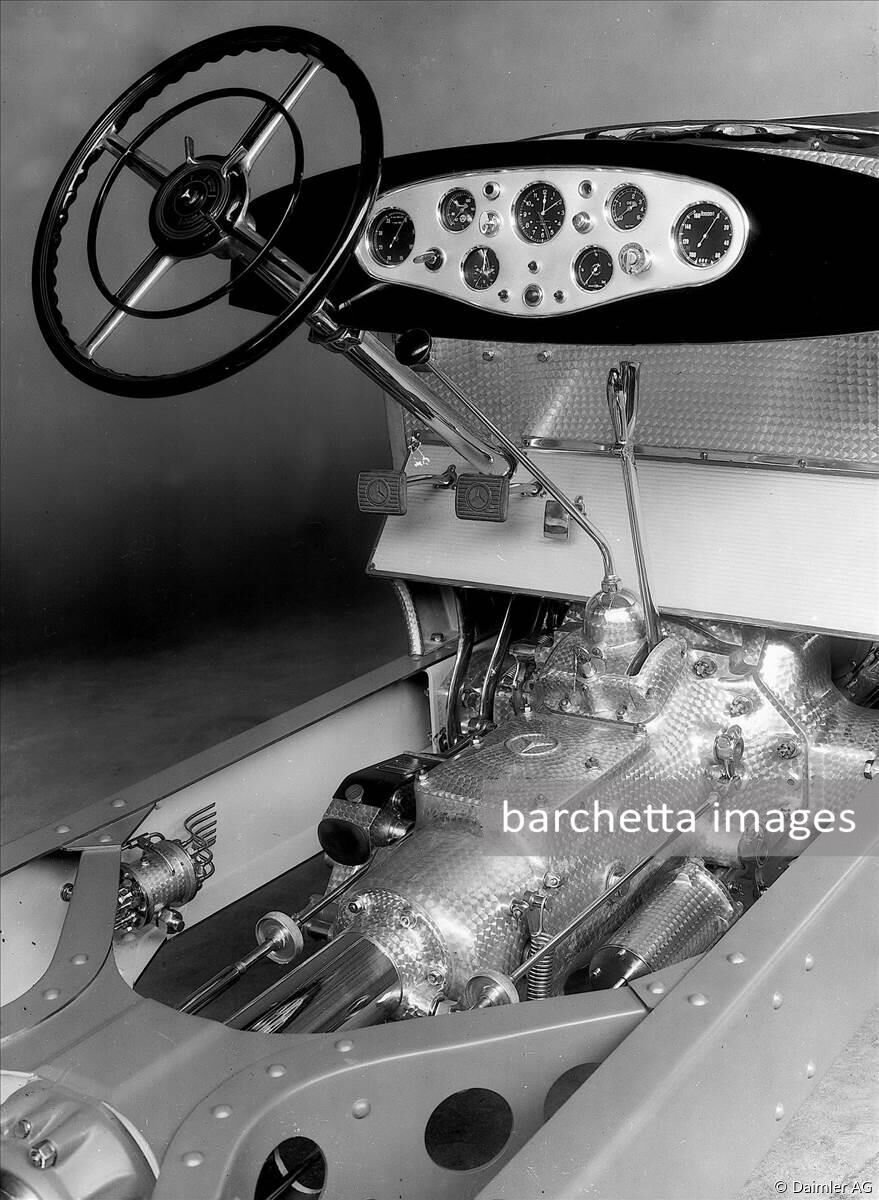 Mercedes-Benz 770 "Grand Mercedes" (model series W 07, 1930 to 1938), demonstration model of the driver's area. Only 117 units of this model series were produced in all body variants. 