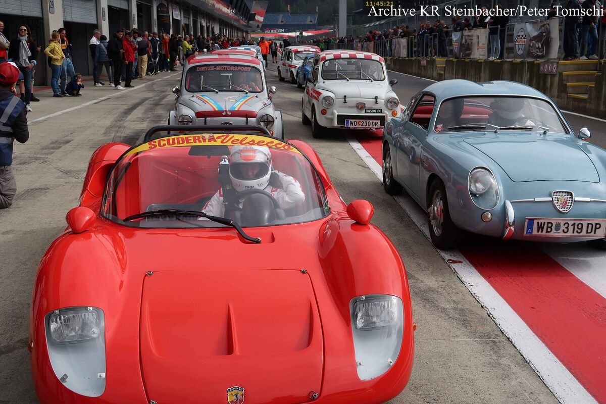 Artcurial - Le Mans Classic Legend  - Circuit des 24 Heures, Le Mans