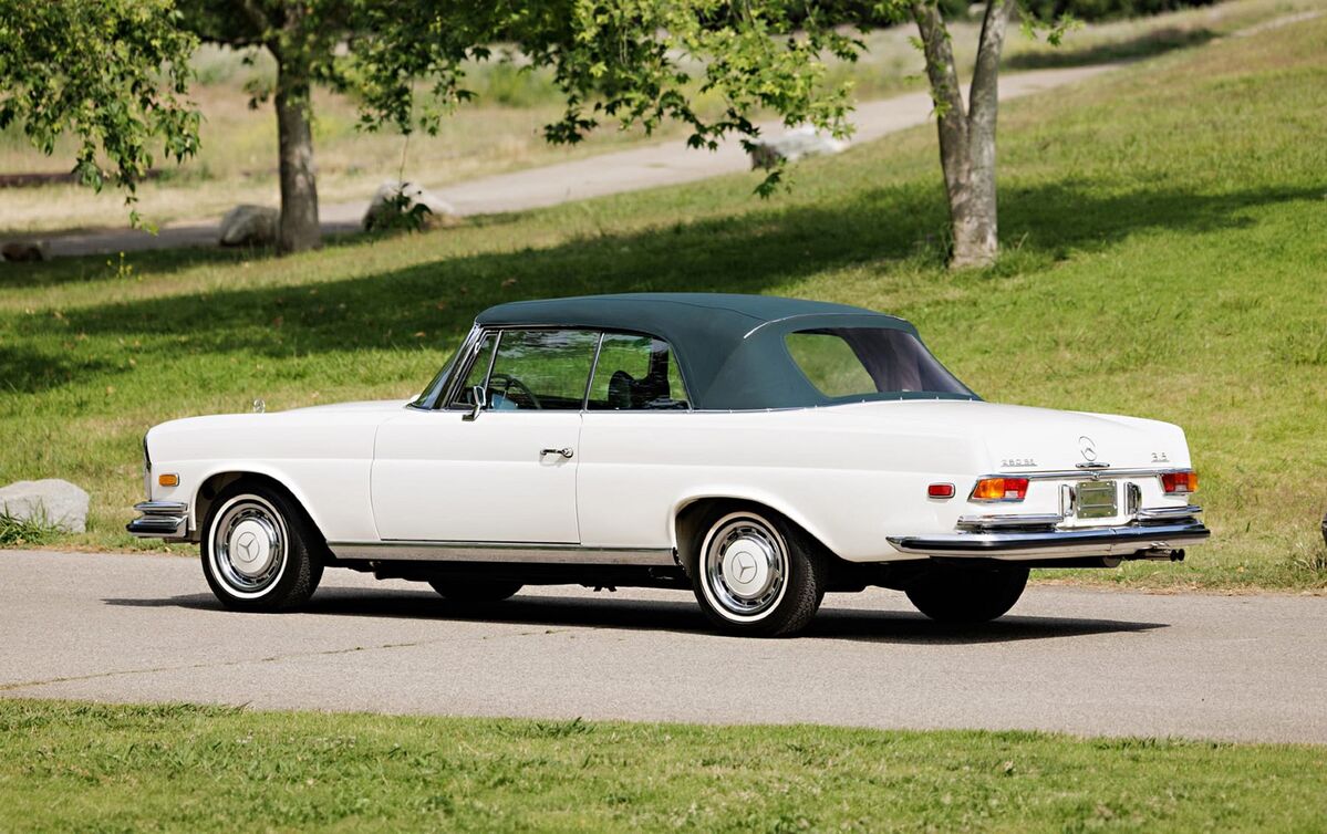 Gooding Christie’s Pebble Beach Auctions