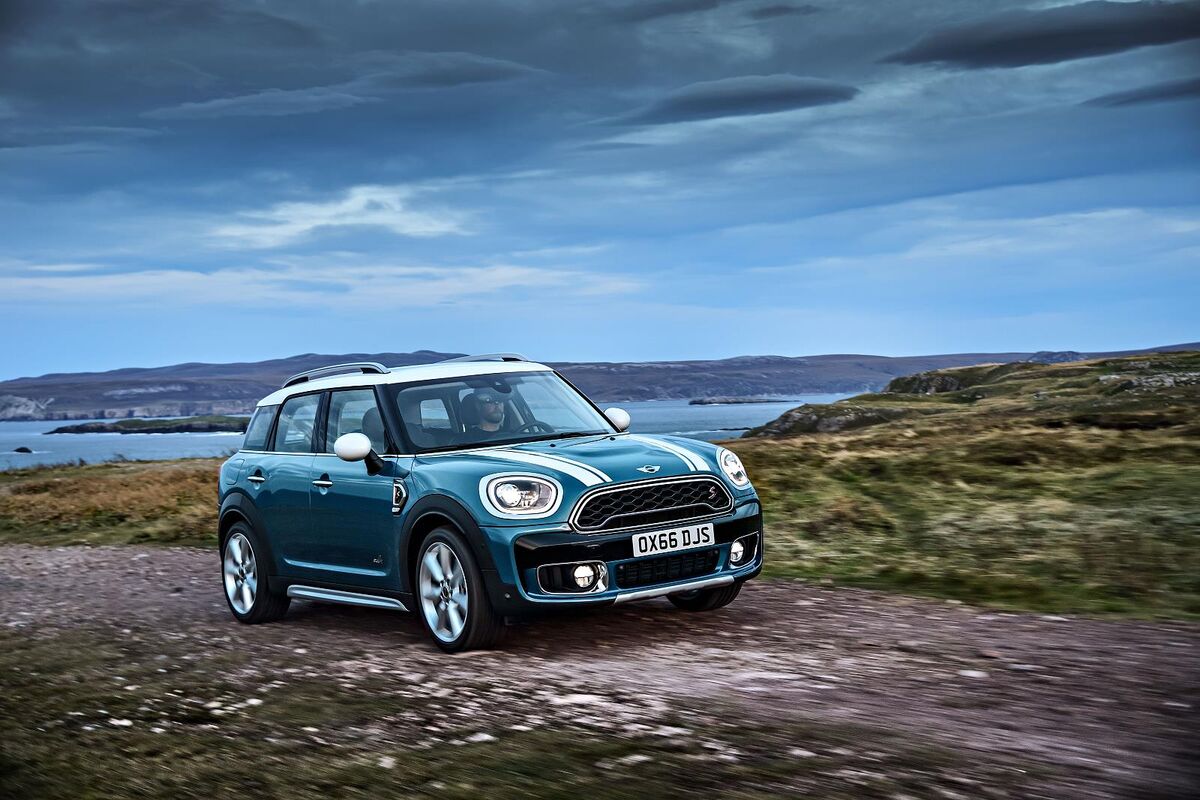 MINI Cooper S Countryman ALL4 ... Island Blue metallic